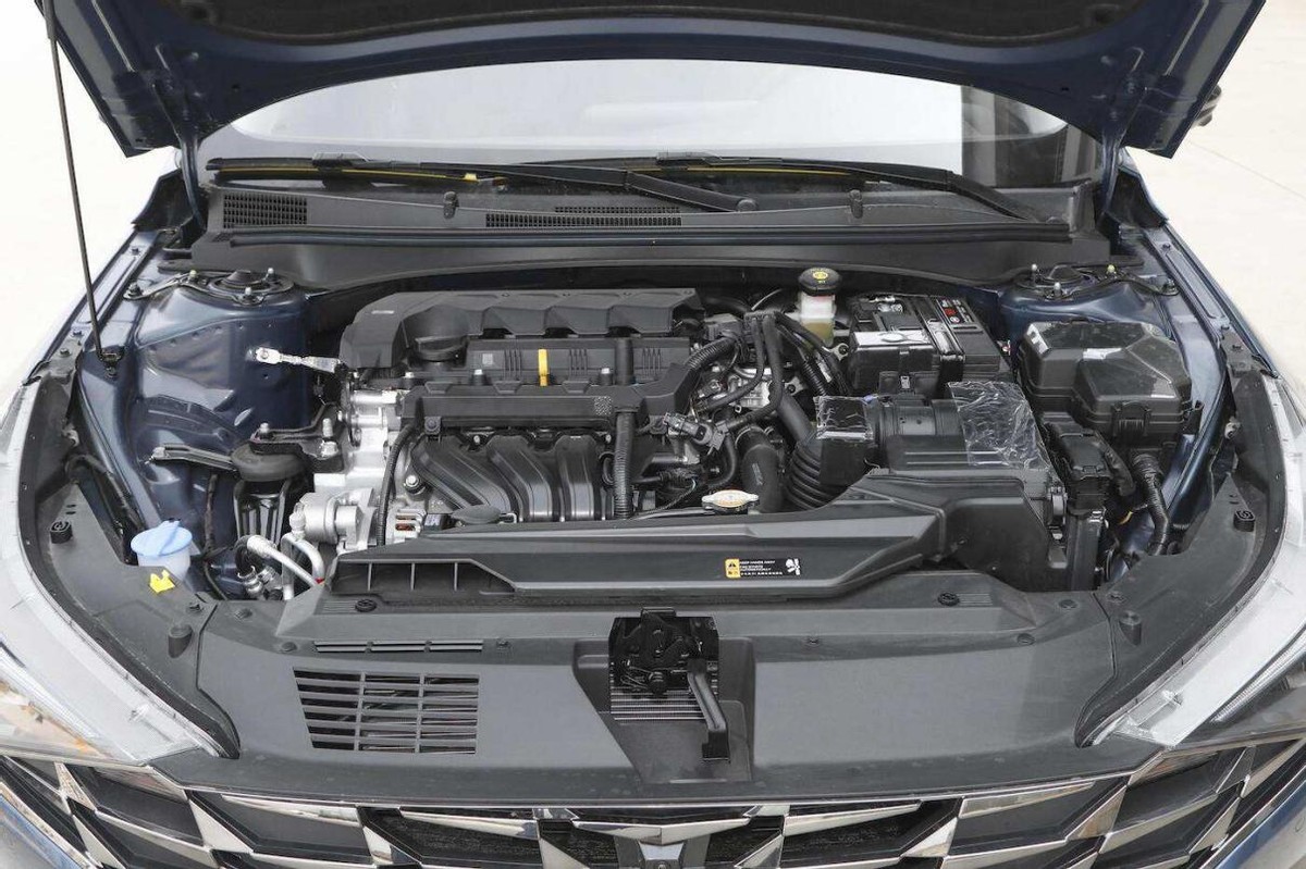 我眼中的好车推荐北京现代伊兰特,家用十万左右性价比高的车伊兰特