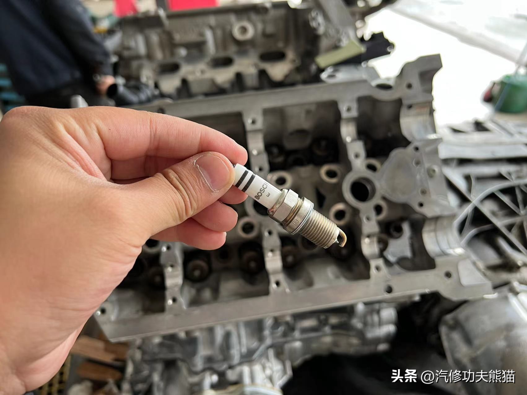 翻新60年前的奥迪,老车翻新奥迪a6发动机