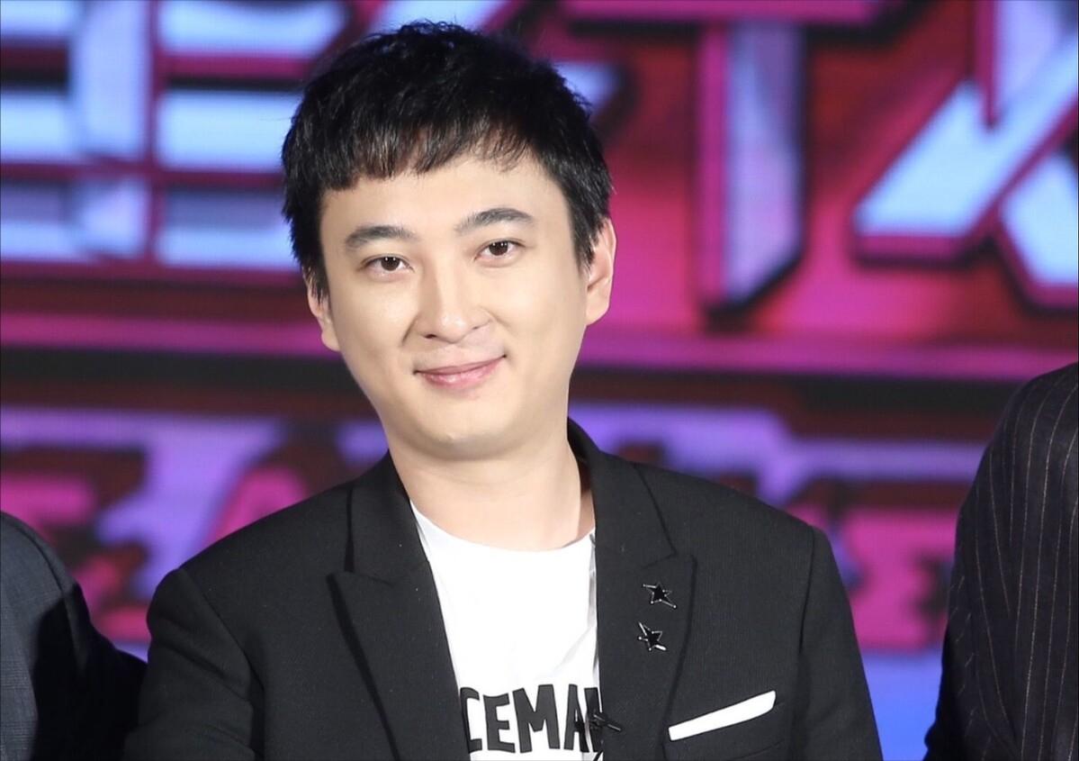 王健林之子王思聪现在的情况如何,王健林债务危机全过程