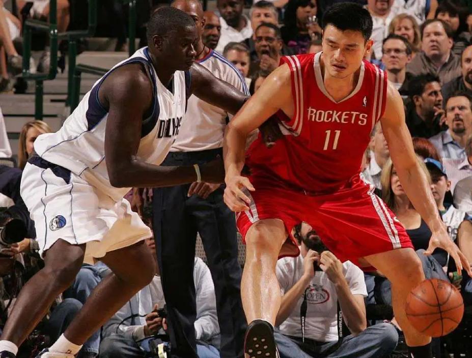 耐克看走眼的巨星,耐克当年有多瞧不起库里