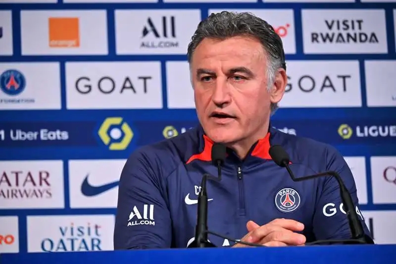 梅西回归首战大巴黎欢迎仪式,梅西将离开大巴黎最新消息