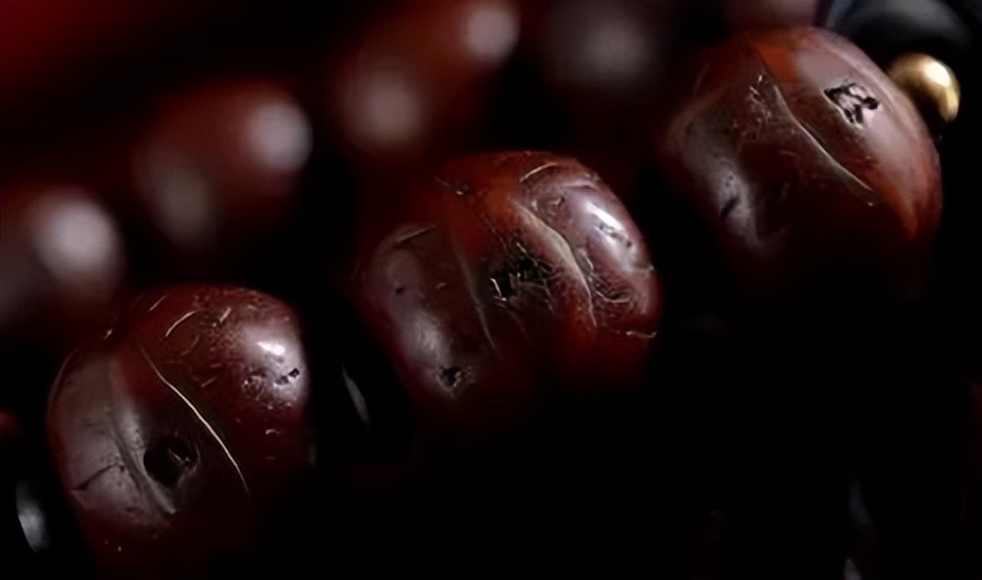凤眼菩提牛津红和枣红色区别,揭秘凤眼菩提