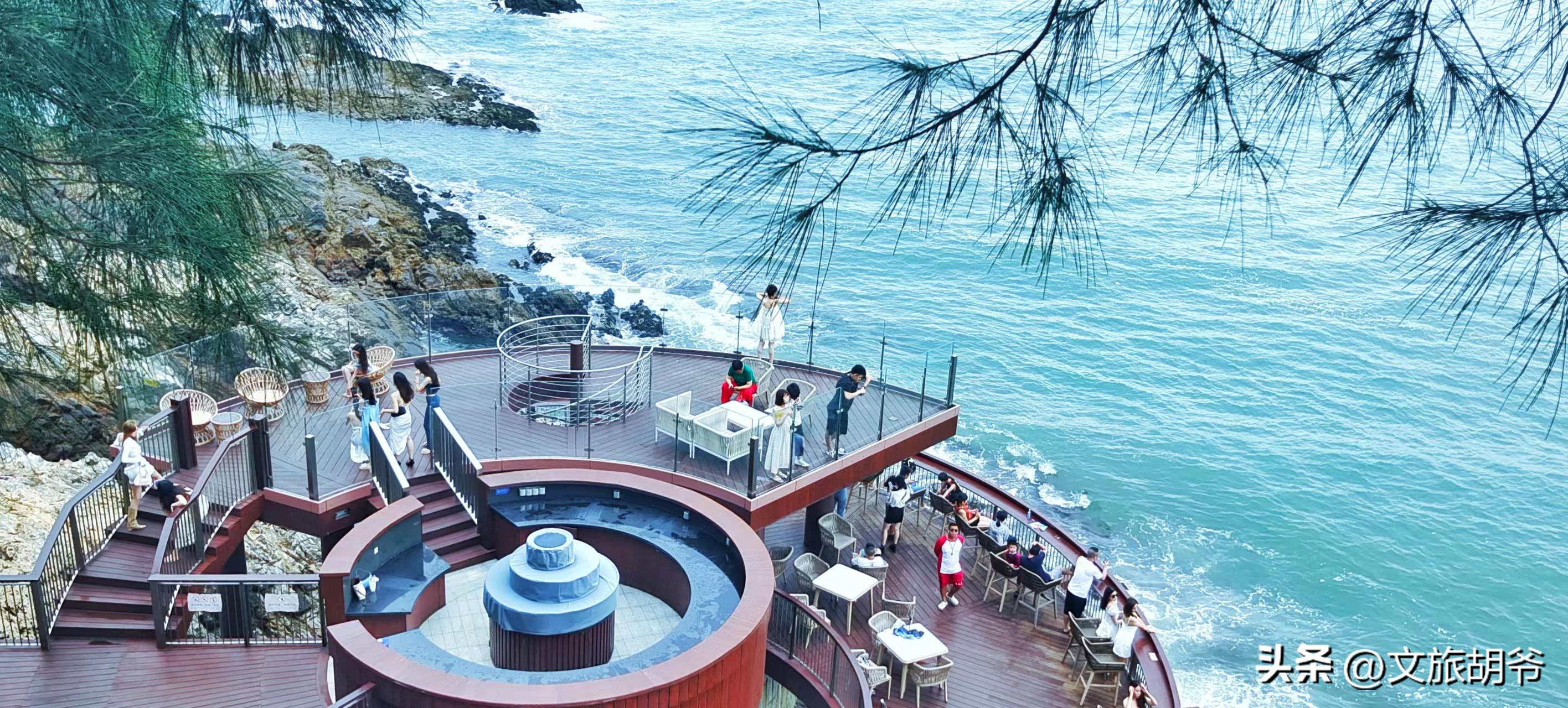 海岸礁石旅游攻略,巴厘岛式悬崖礁石酒吧