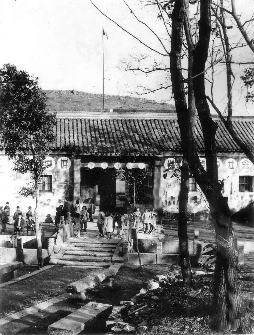 去世7年，留下了宜兴半个多世纪的“光影”