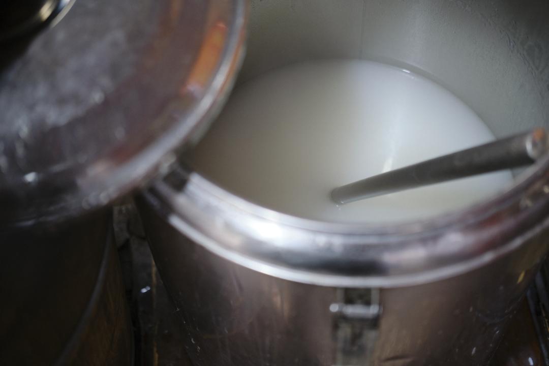 米汤火锅成都,米汤重庆老火锅汤