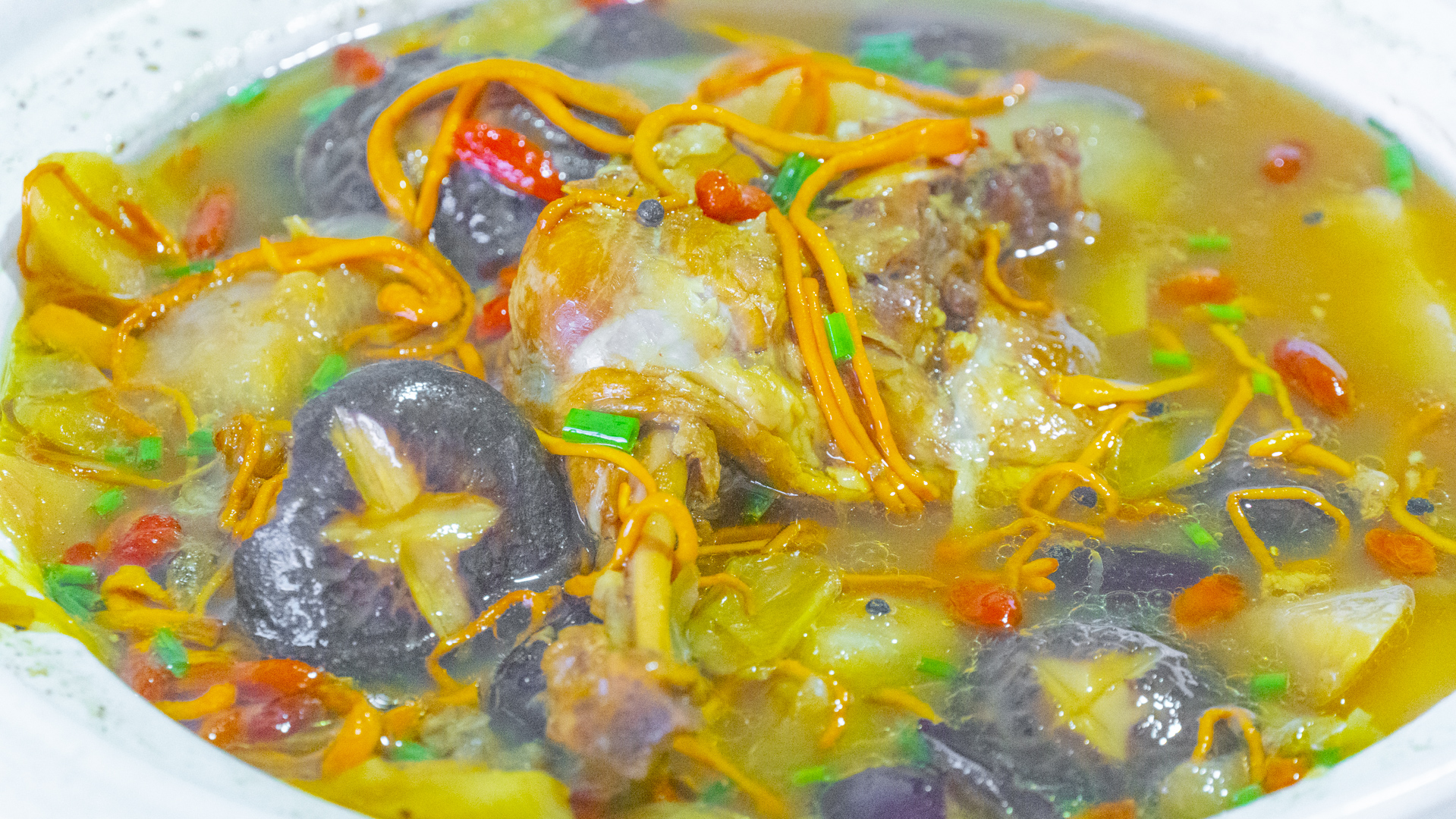 咳嗽很久了润肺止咳吃什么好,咳嗽喝点什么润肺止咳祛痰