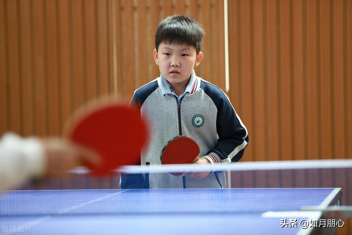 乒乓球抢攻战术,王珊乒乓球教学发球抢攻战术