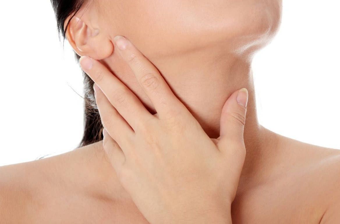 6种出汗暗示身体有大问题,4个部位出汗或暗示身体出问题了