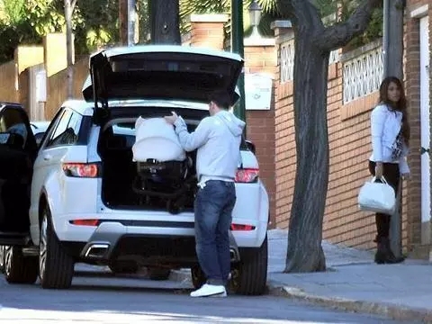 阿根廷豪车梅西,梅西拥有的豪车