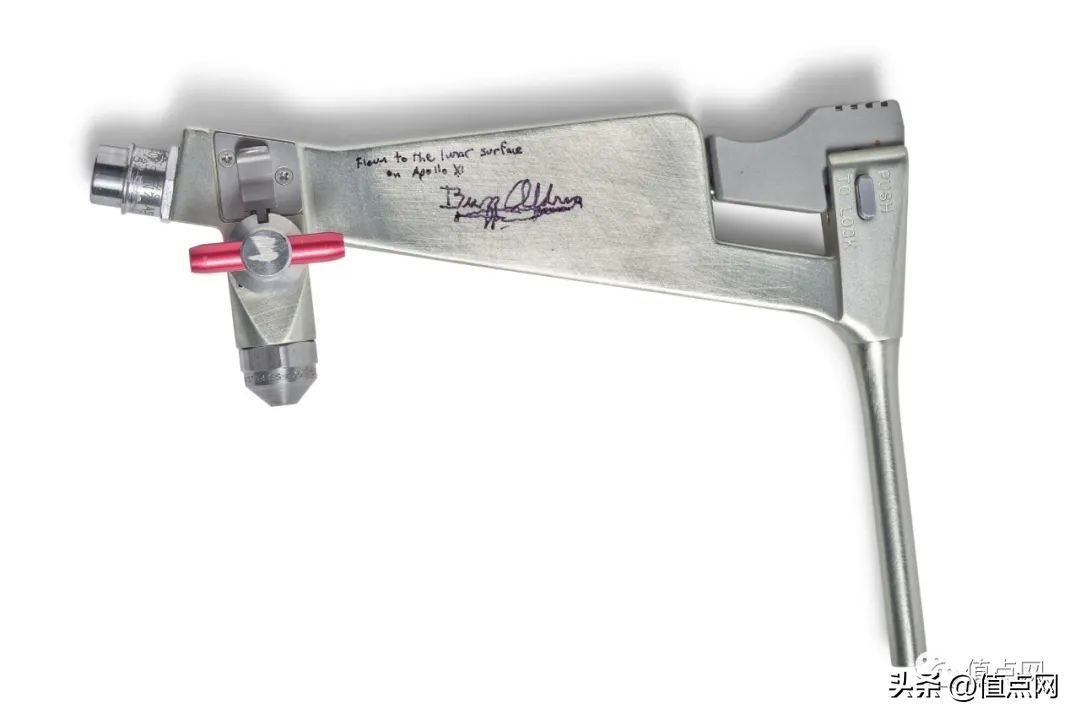 太空人礼物多少钱,最贵太空宇航员外套