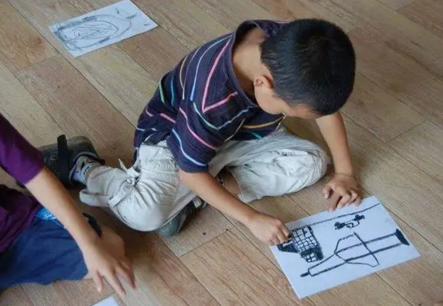 “妈妈，你死了我咋办？”一位妈妈写下《去世指南》，温暖了孩子