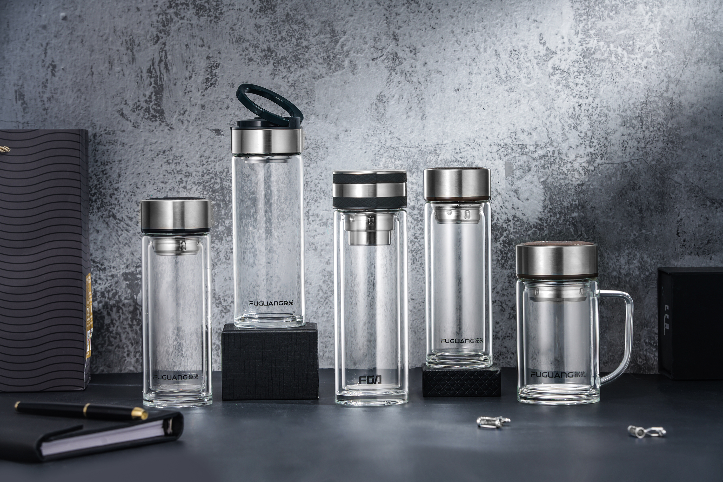 玻璃杯二十多和一百多的区别,几块和几百块的酒有何不同