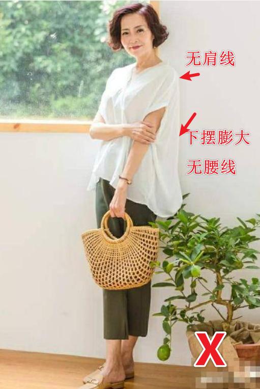 夏天穿的裙子好看又显瘦50岁穿的,夏季减龄t恤裙穿搭
