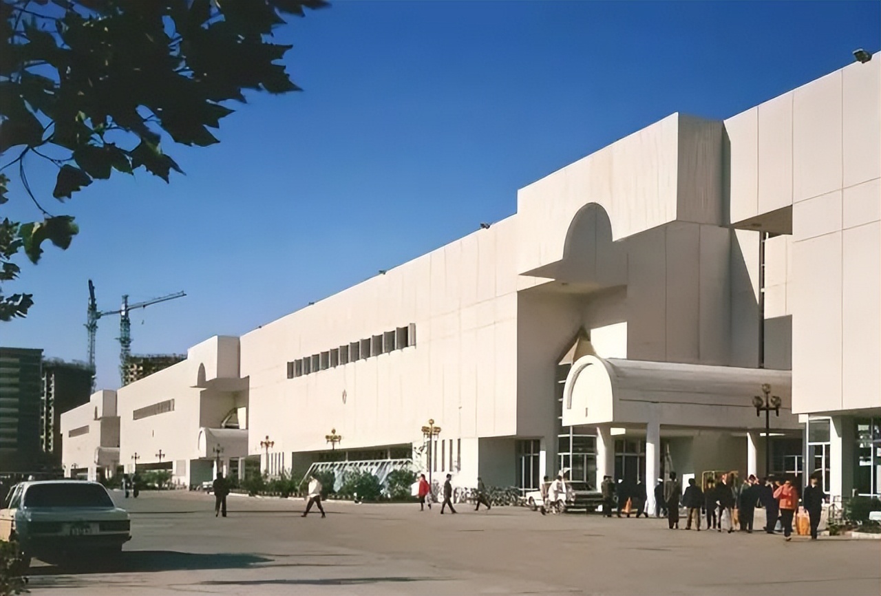 北京展馆面积“领头羊”身份有望归来