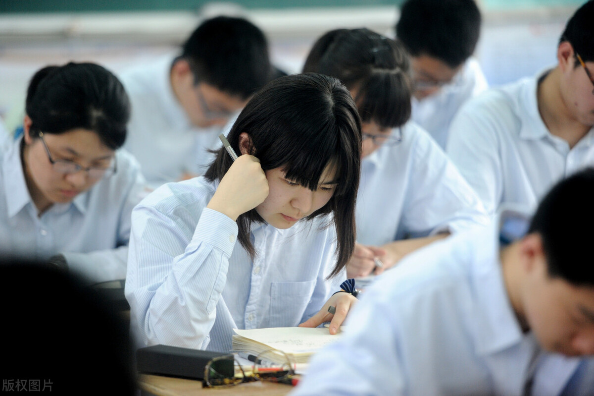 如果高考不理想能不能复读,如果高考考不上去怎么办