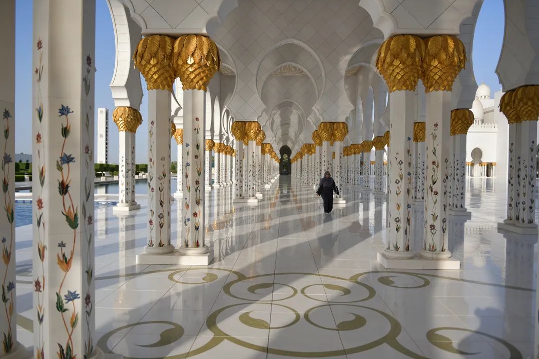 V世界｜夏天，在阿布扎比的11个“极致”体验