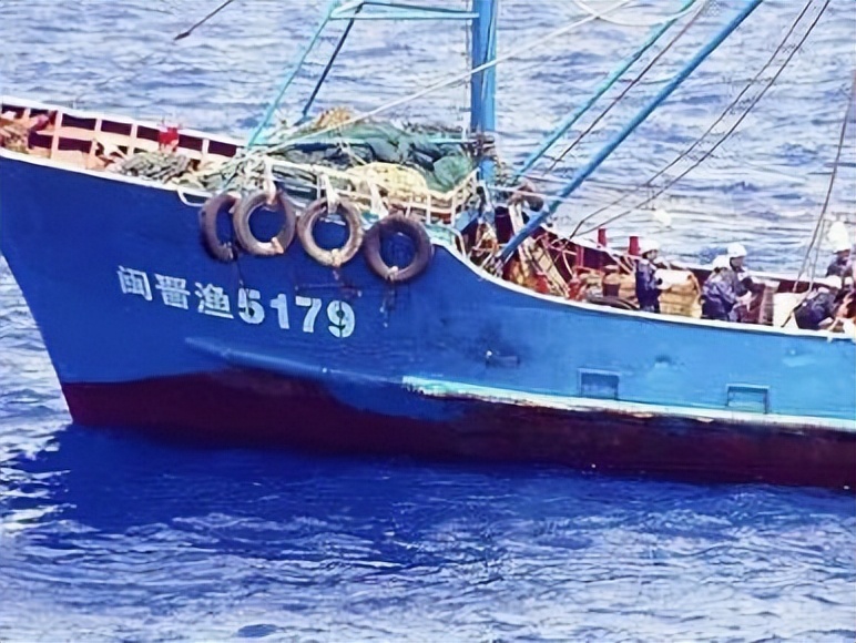 日本侵略中国被击沉的船,日本军舰入侵瓜岛