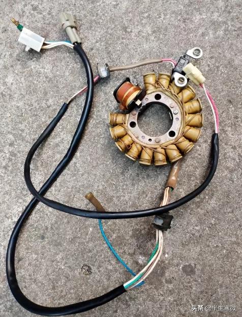 雅马哈劲豹150摩托车爬坡怎样,骑不坏的复古摩托车推荐