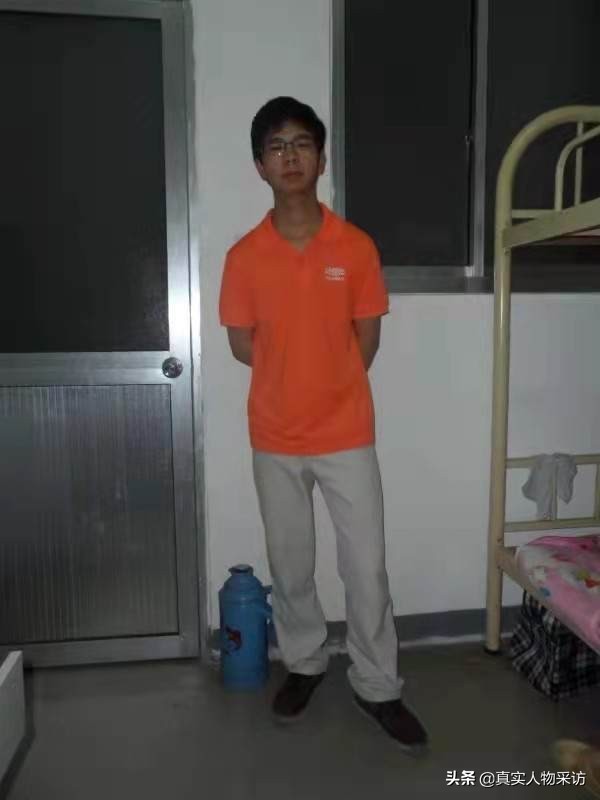 快递员一个月赚7000简单吗,快递员如何做到月入2万