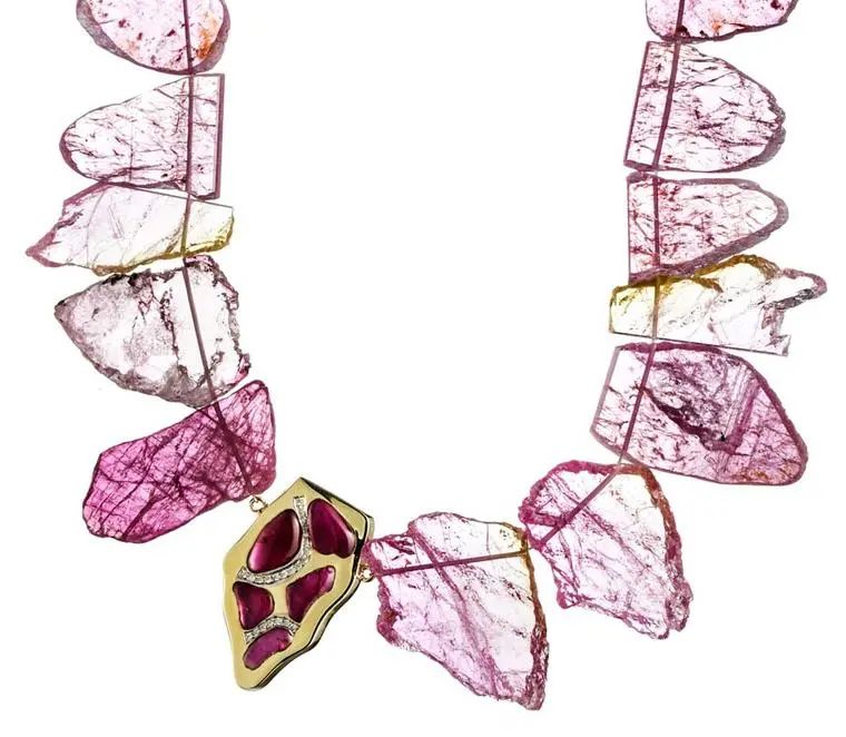 红宝石原石珠宝,珠宝原石都有什么