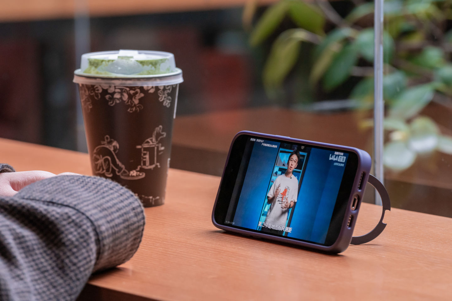 磁吸手机壳仿图拉斯,图拉斯全包磁吸透明手机壳测评