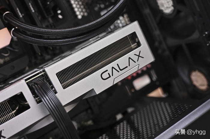 低调实用中塔——ROGZ690HERO+影驰4070Ti+银欣FARAB2装机展示