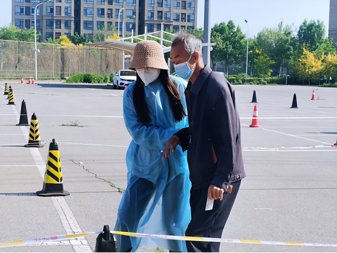 鏆栭槼涓嬬殑鏌虫睙鍙ら晣,鏆栭槼涓嬬殑鎴愰兘