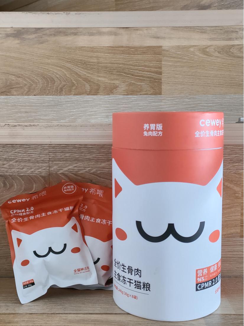 布偶幼猫吃什么猫粮牌子,布偶幼猫吃什么猫粮比较好