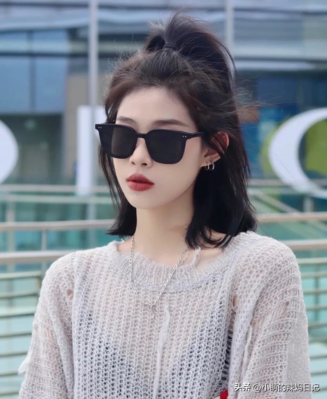 脸圆又大减龄适合什么发型,脸大脸圆的女生适合什么发型教程