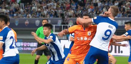 直播天津津门虎对山东鲁能泰山队,津门虎争议判罚
