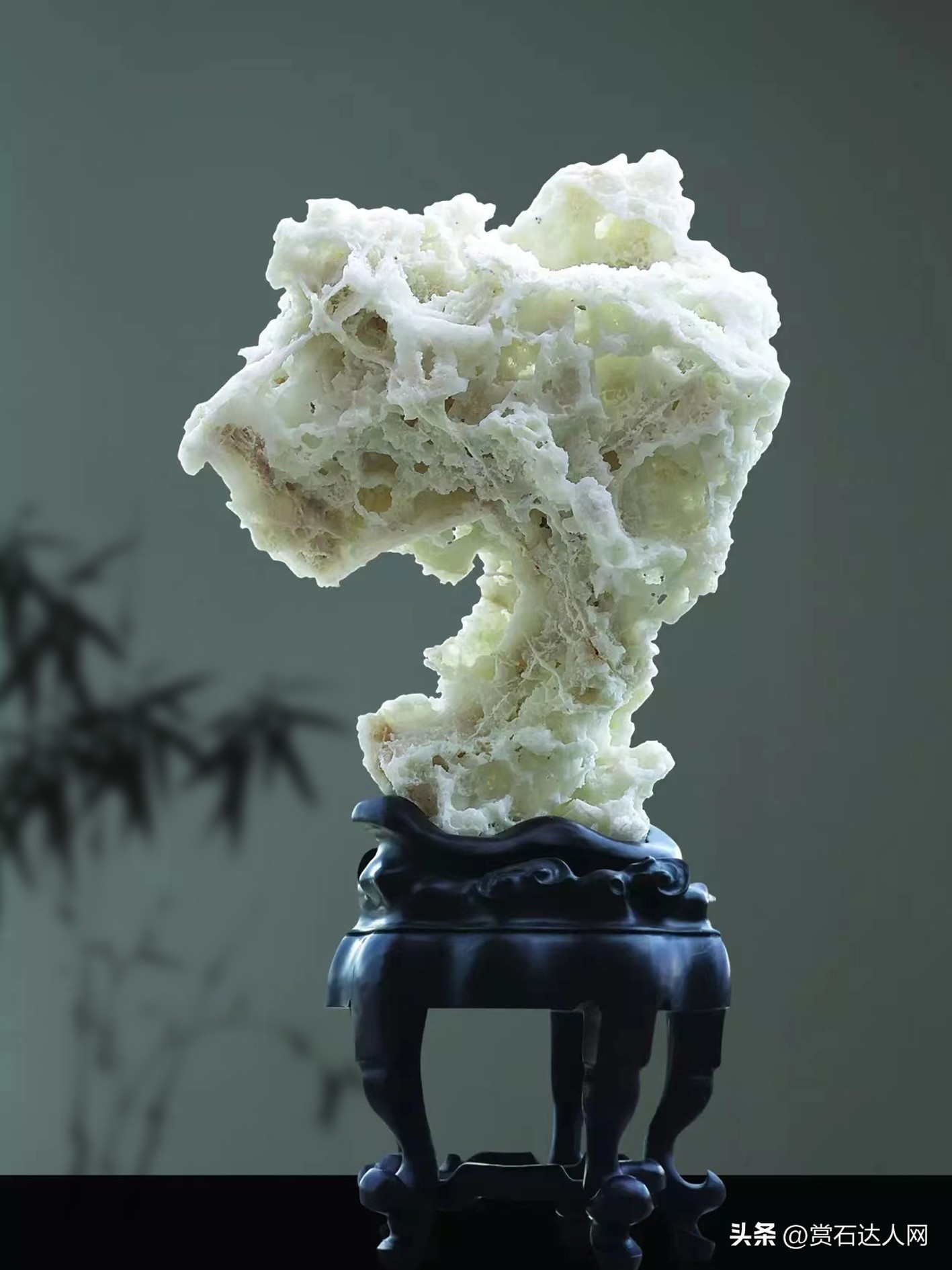 五颜六色的石头拍照,五彩斑斓的石头照片