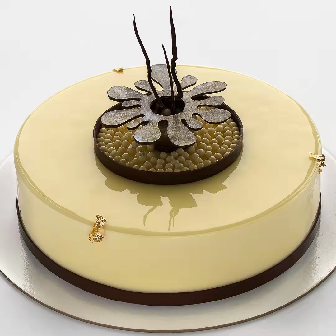 价值2000元的完美镜面蛋糕有多美？顶级镜面蛋糕设计欣赏