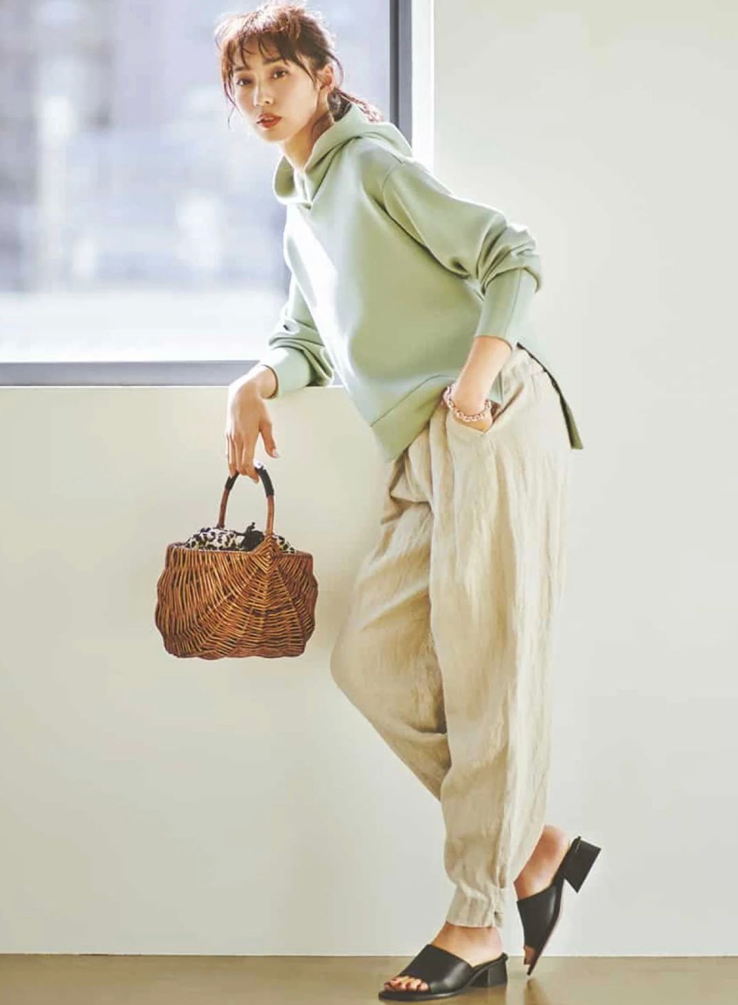 你真的知道卫衣怎么穿搭吗,为什么你穿卫衣像大妈