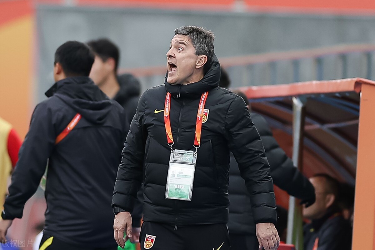 木塔力甫进球韩国队,木塔力甫零角度破门