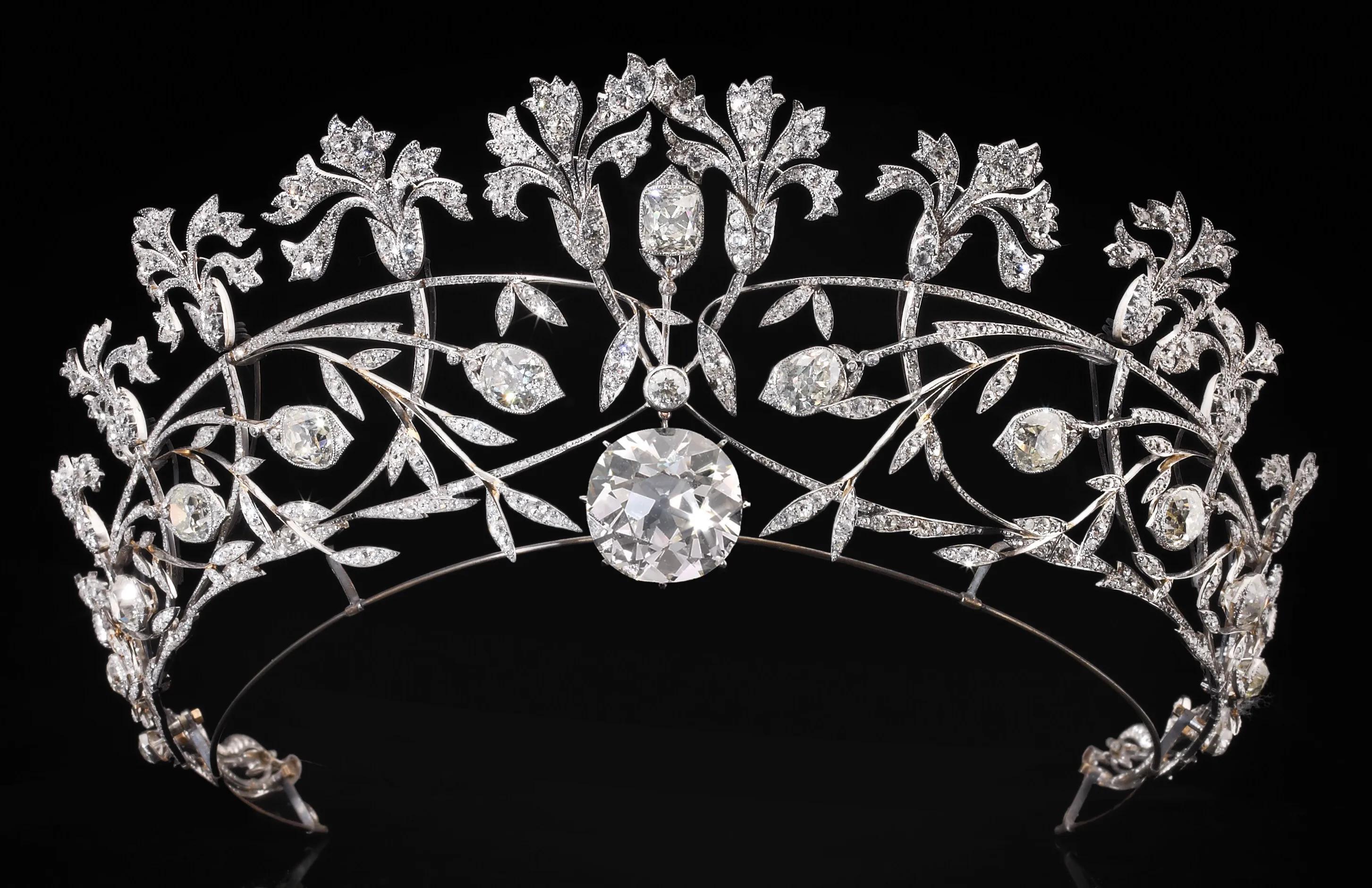 尚美巴黎孔雀冠冕,尚美巴黎鹭羽冠冕蓝钻