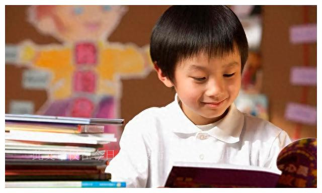 孩子总爱咬指甲吃点儿什么药,孩子总爱咬手指甲