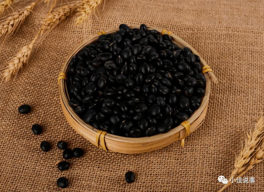 补上维生素b6和叶酸白发会转黑吗,缺乏什么维生素会出现白发