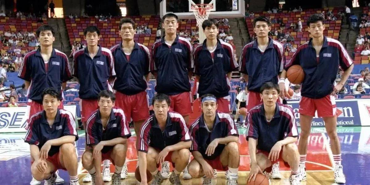 姚明cba各项数据纪录,cba总决赛姚明51分21篮板
