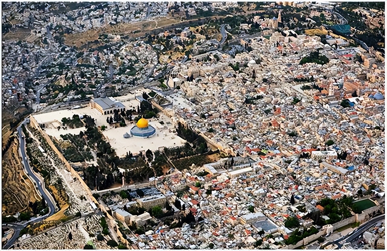 涓夋暀鍦e湴鑰惰矾鎾掑喎鍜屾⒌钂傚唸,涓夋暀鍦e湴鑰惰矾鎾掑喎鏄摢涓夋暀