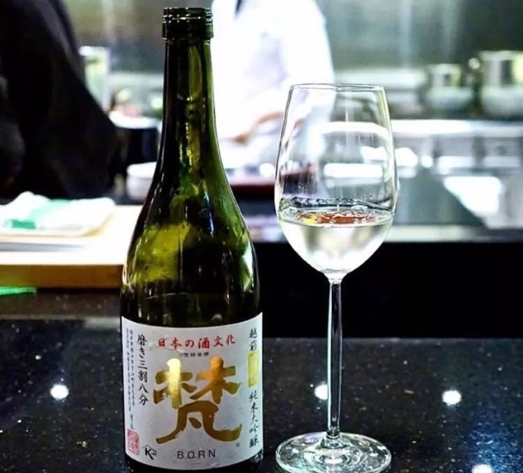 日本清酒跟中国黄酒,日本清酒跟黄酒区别