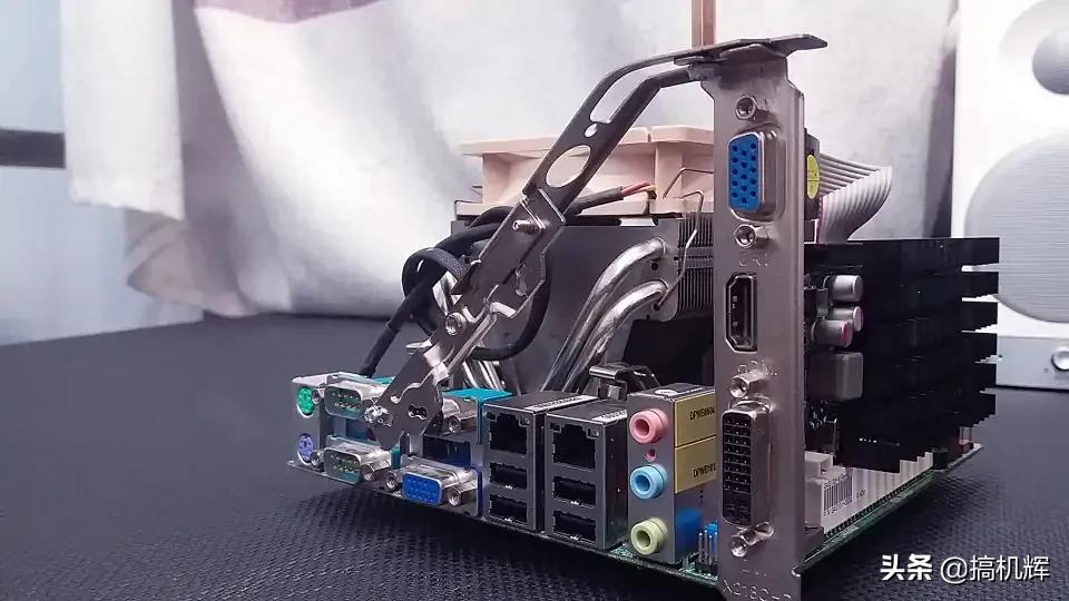 英特尔4代itx主板,14代英特尔itx主板