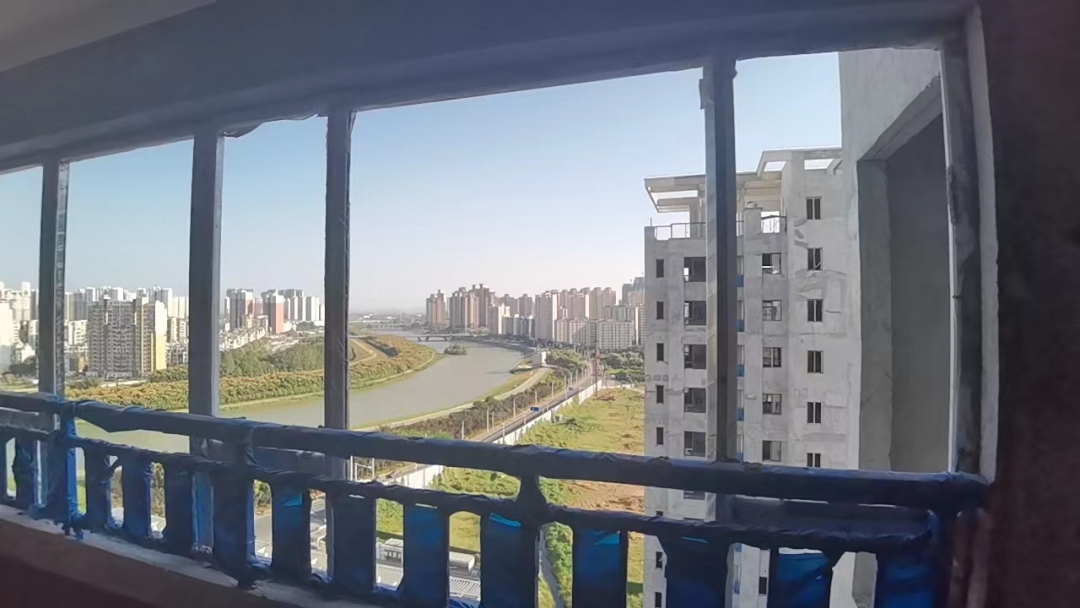 购房小技巧:如何看破一二手房产广告套路和实地看房