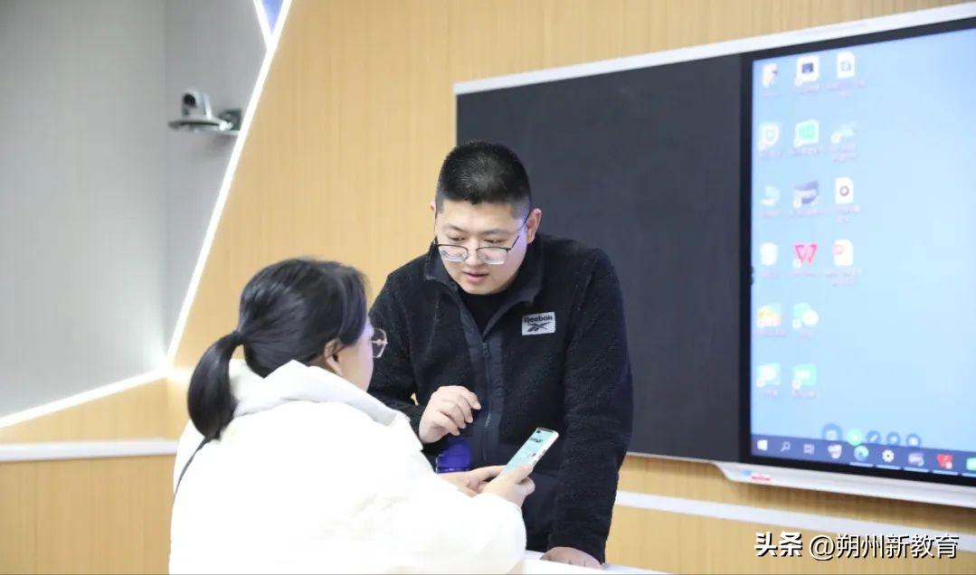 北部校区开展希沃白板培训活动,开展希沃白板培训做好教育先行者