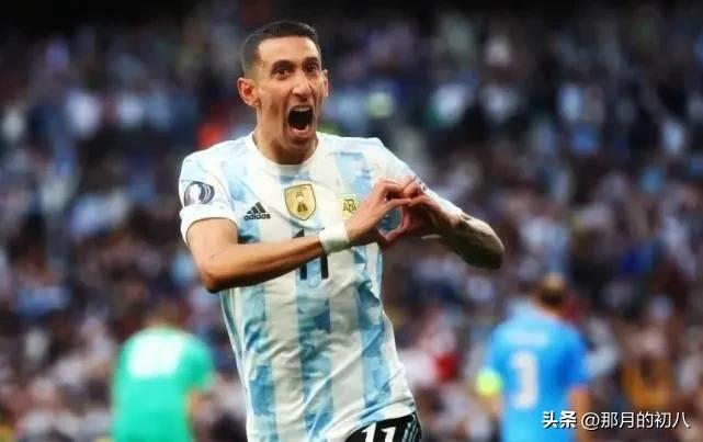 凌云之上希丁克梅西斗法！那是在一万多米高空直播的一场世界杯赛