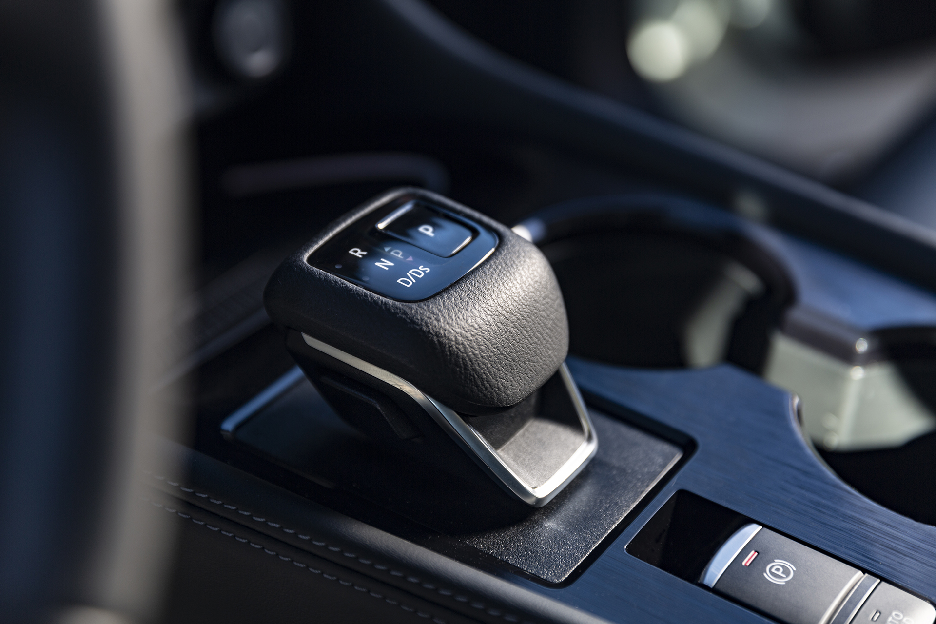 日产奇骏2022款试驾胖哥,日产2019奇骏四驱越野试驾