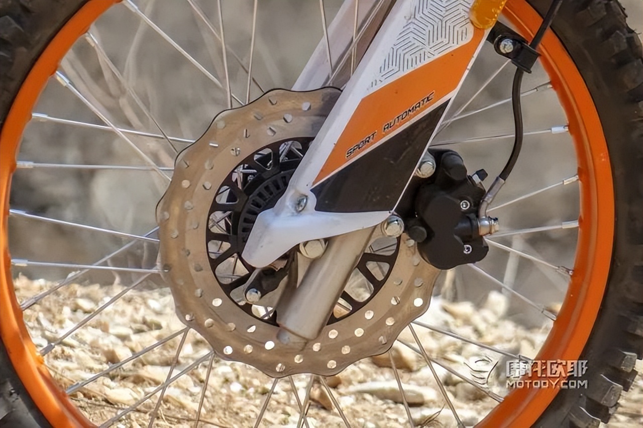 宗申250x沙漠飞狐与本田crf190l区别,宗申250x沙漠飞狐适合摩旅吗