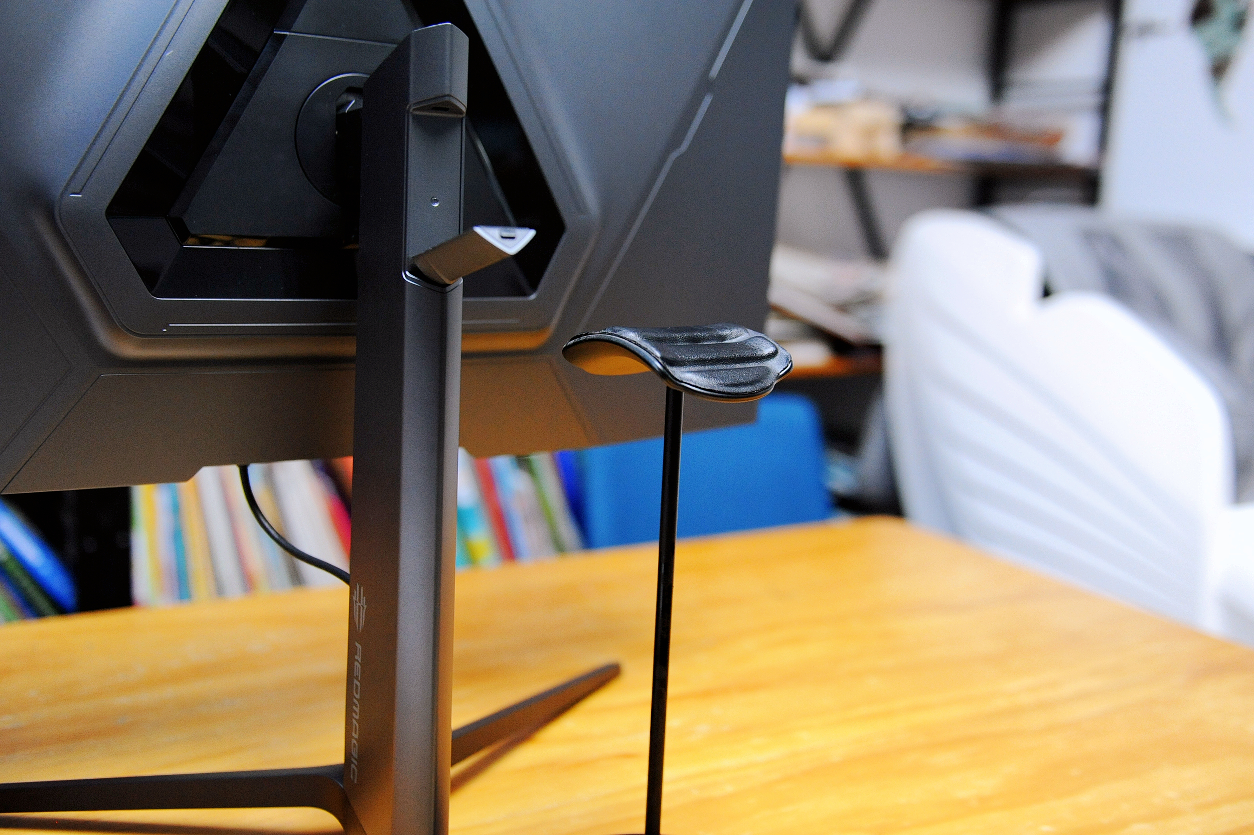 红魔显示器4k160hz,红魔4k电竞显示器什么水平