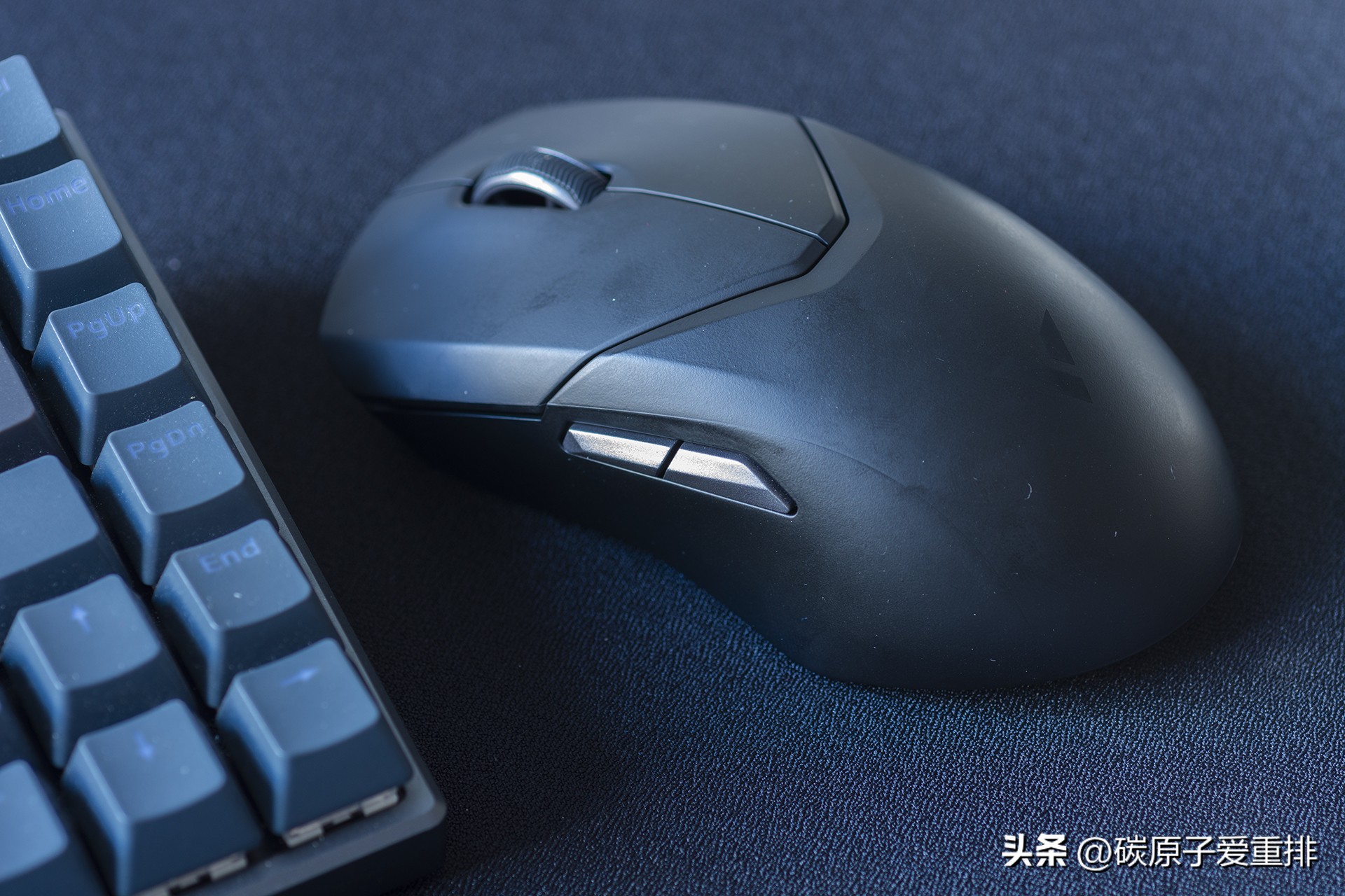 雷柏vt300鼠标游戏模式和普通模式,雷柏鼠标vt9pro和v300哪个好