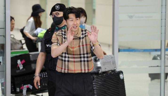 韩国男足主帅克林斯曼下课,韩国男足主教练克林斯曼