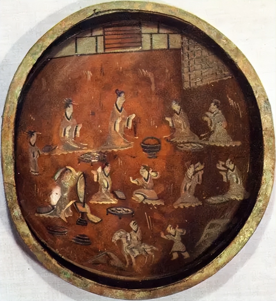 三国名将在墓里出土文物,哪位三国名将的墓中发现了木屐